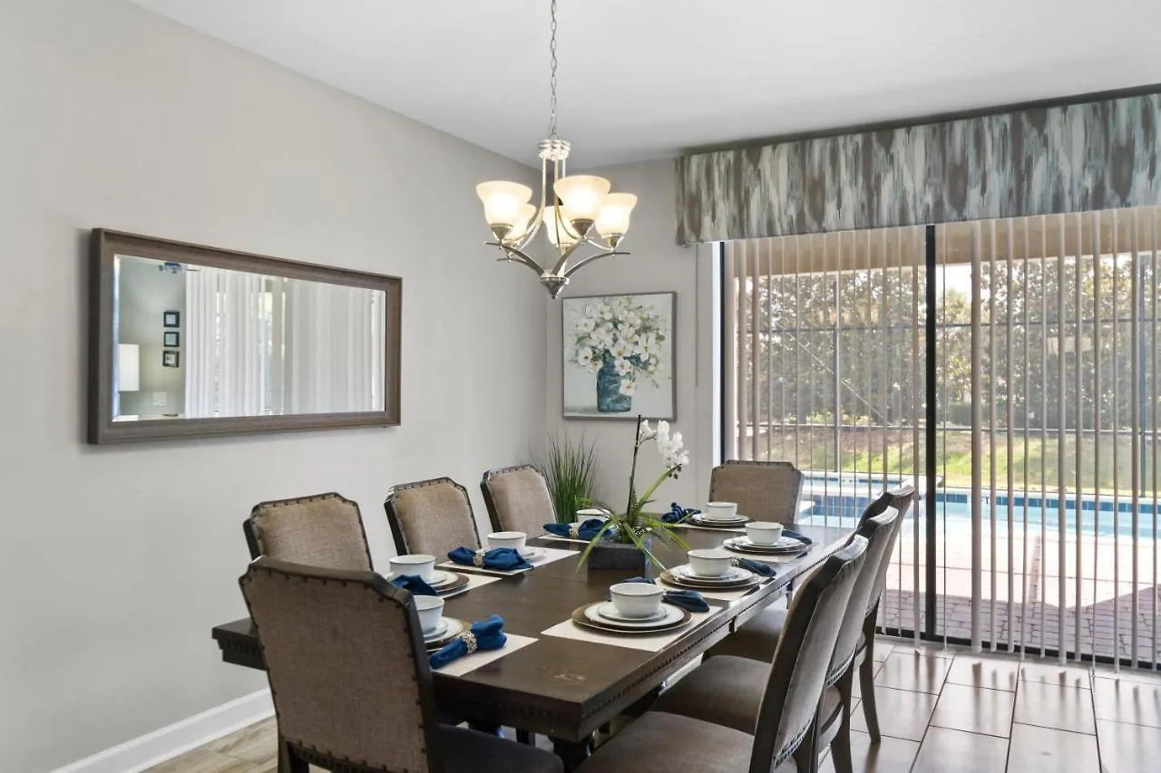 Rolling Skies 9Br Pool & Spa Near Disney Davenport
