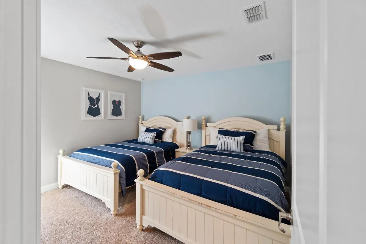 Nyaraló Rolling Skies 9Br Pool & Spa Near Disney Davenport